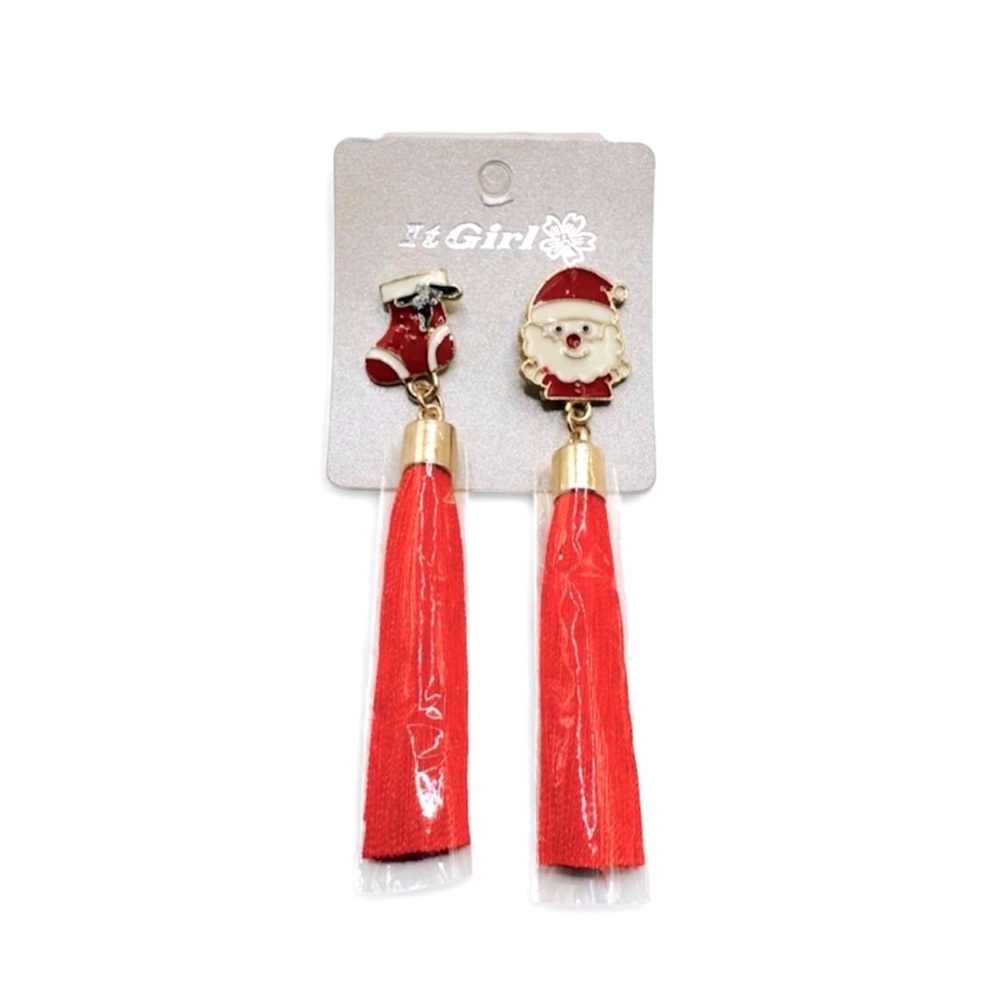 ★ NWT It Girl Christmas tassel earrings - Red ★